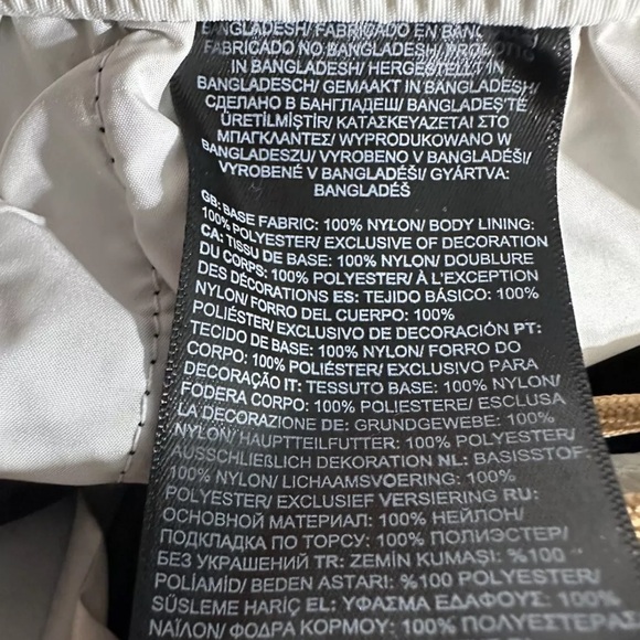 The North Face Women’s Nylon Easy Pants Black and White Color Block - Picture 15 of 16